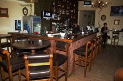 BAR ROBIN HOOD Bucuresti 11.JPG